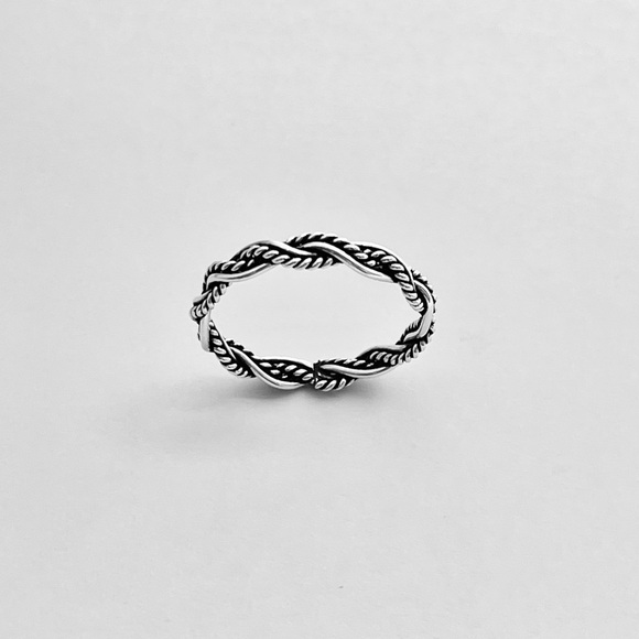 Sterling Silver Unisex Twisted Rope Ring, Silver Band, Braid Rings, Stackable - Picture 5 of 13